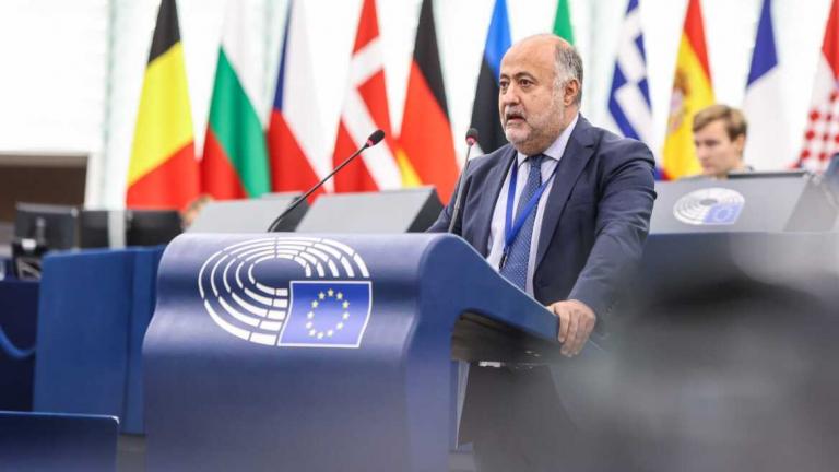 Τσιόδρας σε Κομισιόν: Να προασπίσουμε την υγεία των πολιτών από εγκληματίες που διακινούν παράνομα φάρμακα στο διαδίκτυο