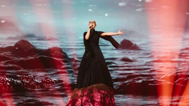 Eurovision 2025: LIVE ο Β' Ημιτελικός - Μάγεψε η Klavdia με την «Αστερομάτα»