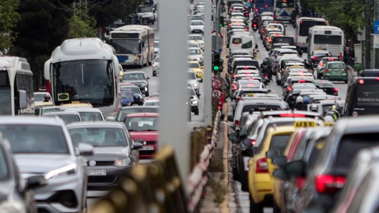 kinisi traffic athens 