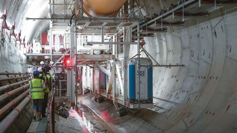 Μετρό: Στο 60% η «Αθηνά», ο ένας από τους δύο μετροπόντικες της Γραμμής 4 