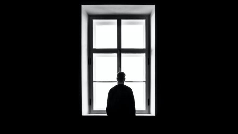 Μοναξιά - Κατάθλιψη - Αντικοινωνικότητα