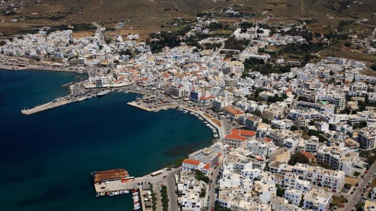 λιμάνι Τήνου