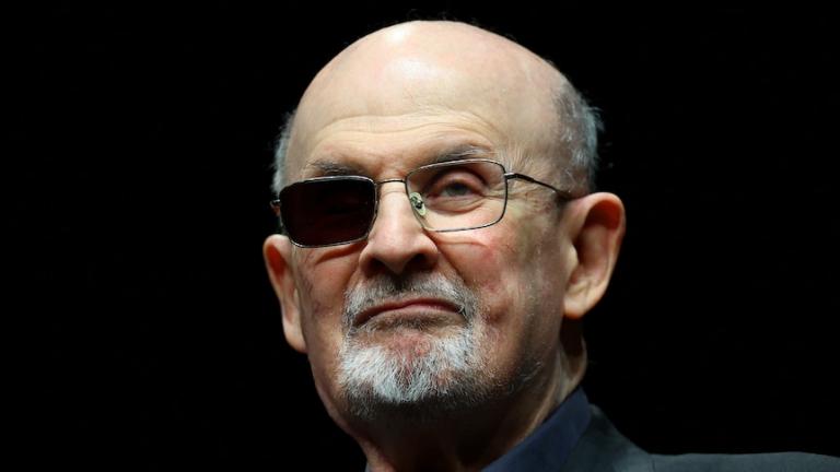 Κάθειρξη 25 ετών στον Αμερικανολιβανέζο που προσπάθησε να σκοτώσει τον συγγραφέα Σαλμάν Ρούσντι