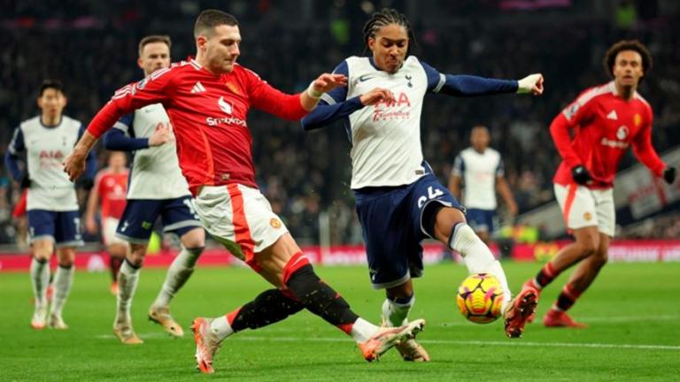 Τότεναμ-Μάντσεστερ Γιουνάιτεντ: Να κλείσουν τη χρονιά... με λύτρωση - Η ώρα και το κανάλι του τελικού