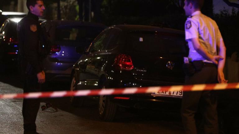 Φρουρούμενος και διασωληνωμένος νοσηλεύεται ο οδηγός του ΙΧ που έπεσε σε στάση λεωφορείου στο Χαλάνδρι