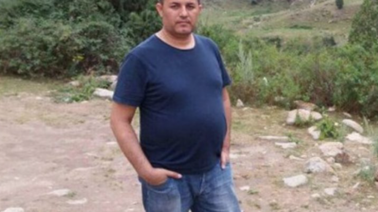 Ο Zabit Kişi που απήχθη το 2017 στο αεροδρόμιο του Αλμάτι στο Καζακστάν και μεταφέρθηκε βίαια από αστυνομικούς με πολιτικά που δήλωσαν ότι εργάζονταν για την MİT.