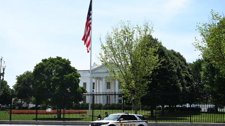 λευκος οικος