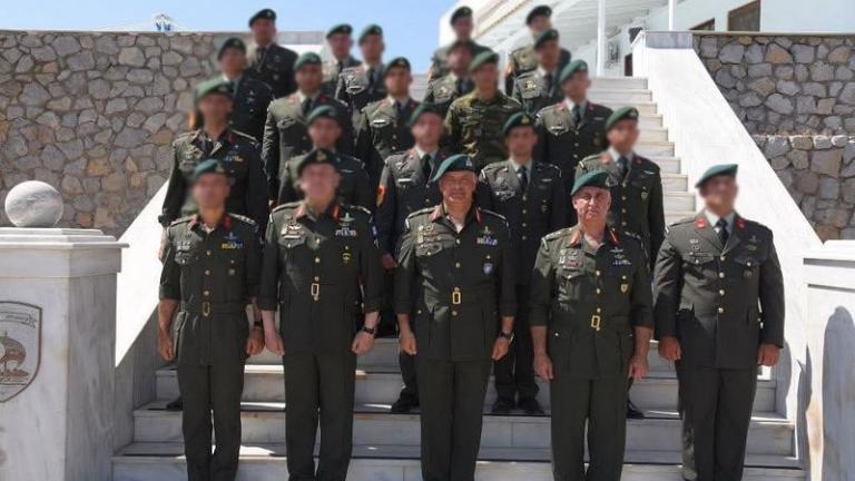 ΚΕΕΔ: Τελετή αποφοιτήσεως του 17ου Σχολείου Υποβρυχίων Καταστροφών του Στρατού Ξηράς