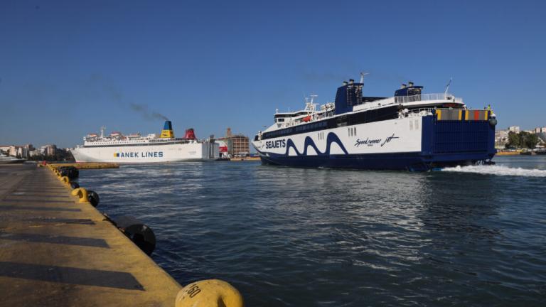 δεμενα πλοια