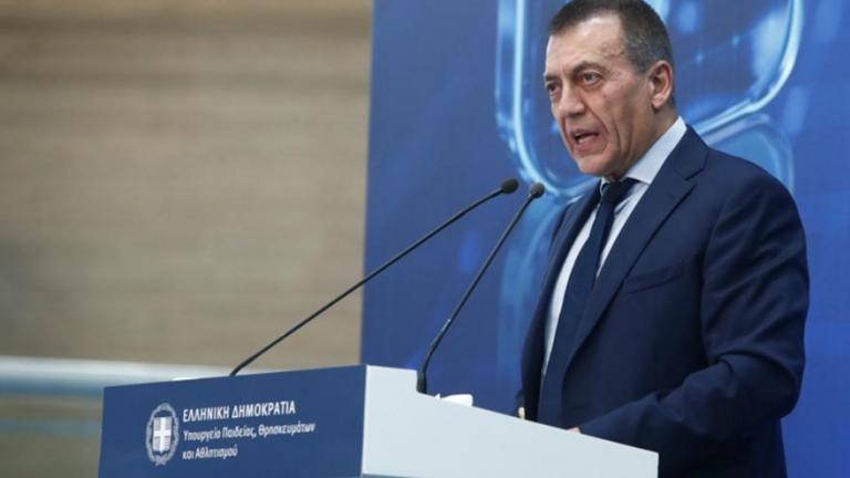 Βρούτσης: «Ή έρχονται όλοι και δεσμεύονται ότι τελειώνει το δηλητήριο ή σταματάει το πρωτάθλημα»