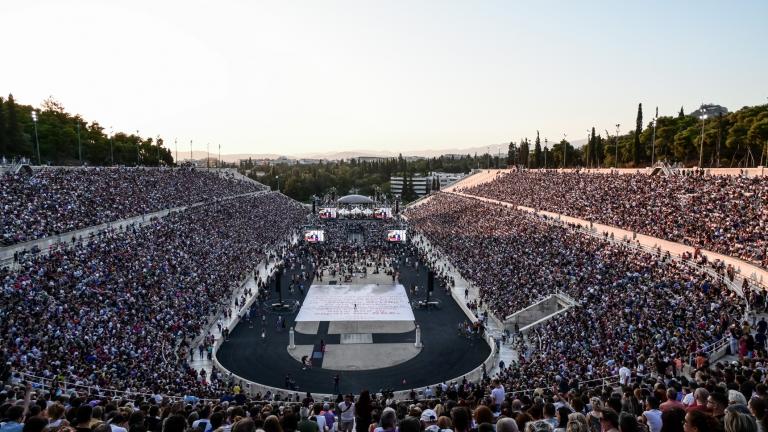 μικης θεοδωρακης