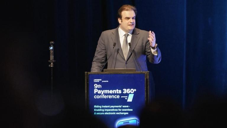   Κυριάκος Πιερρακάκης: Διπλασιάζεται το ημερήσιο όριο συναλλαγών IRIS μέχρι τέλος του έτους