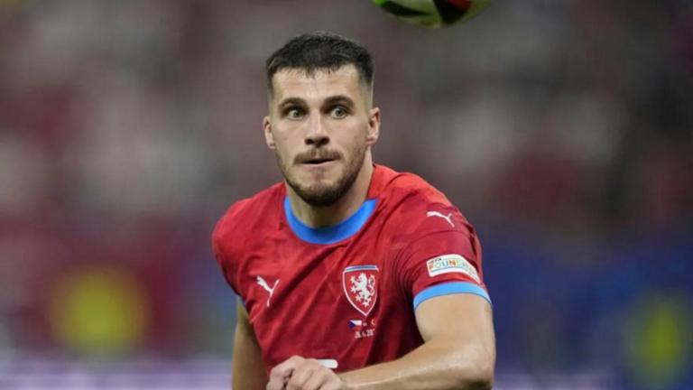 ΑΕΚ: Ντεμαράζ με Γιούρασεκ!