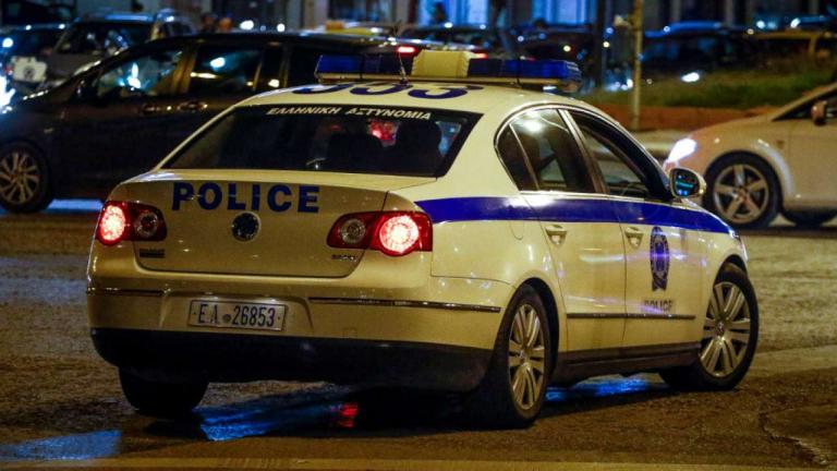 περιπολικό βράδυ