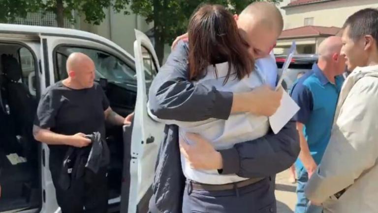 Λευκορωσία: Ελεύθερος αφέθηκε από τις φυλακές, ο ηγέτης της αντιπολίτευσης Σερβάι Τιχανόφσκι