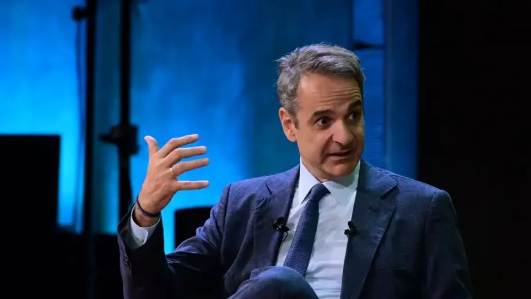 Κ. Μητσοτάκης για τεχνητή νοημοσύνη: «Στον ψηφιακό κόσμο δεν φερόμαστε στα παιδιά σαν παιδιά»