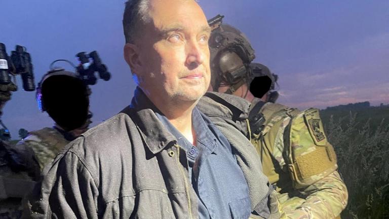 ΗΠΑ: Συνελήφθη ο ύποπτος για τη δολοφονία της βουλευτή των Δημοκρατικών στη Μινεσότα και του συζύγου της