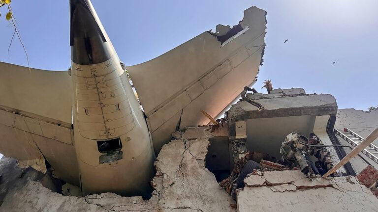 συντριβη αεροσκάφους ινδια