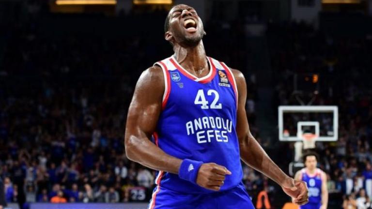 Παίρνει ελληνικό διαβατήριο ο Ντάνστον - Τι ισχύει για Παναθηναϊκό