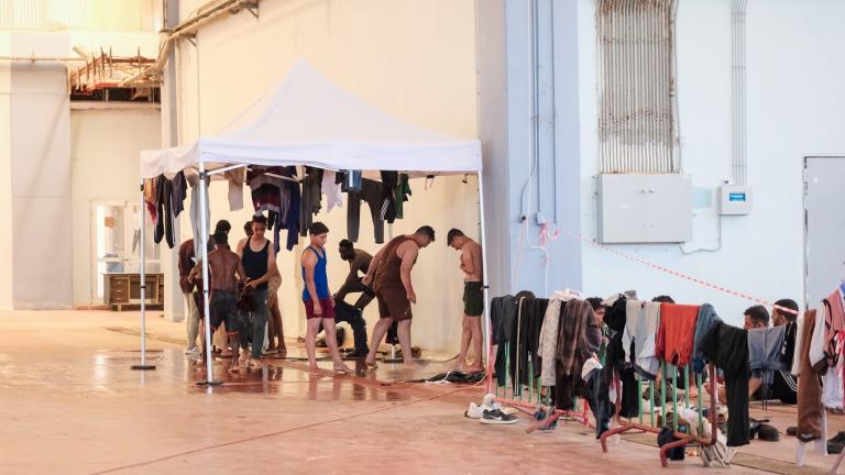 μετανάστες