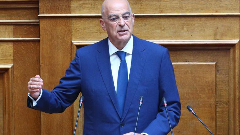 νικος δενδιας