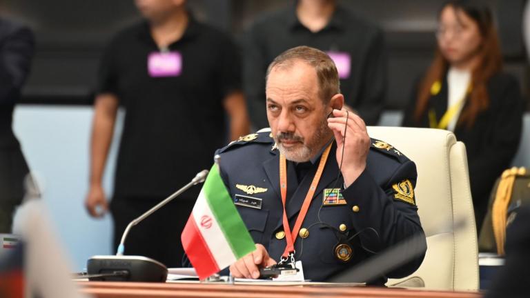 Ρωσία – Ιράν: Την ενίσχυση της στρατιωτικής συνεργασίας συζήτησαν οι υπουργοί Αμυνας