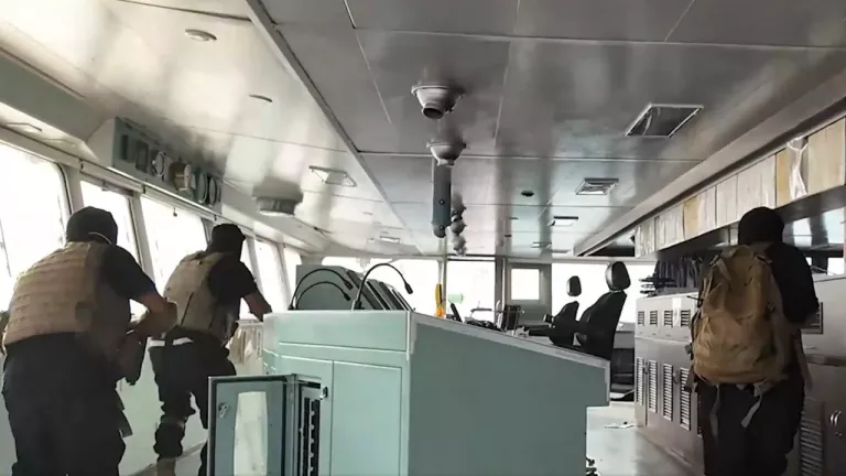 Υεμένη: Οι Χούθι ανέλαβαν την ευθύνη για την επίθεση στο Eternity C – 15 μέλη του πληρώματος εξακολουθούν να αγνοούνται