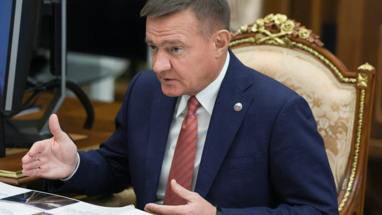 Ρωσία: Μυστήριο με τον θάνατο του υπουργού Μεταφορών - Αυτοκτόνησε αφού τον απέπεμψε ο Πούτιν, λένε οι αρχές