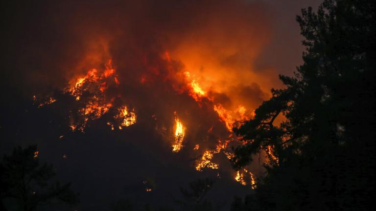 φωτια τουρκια