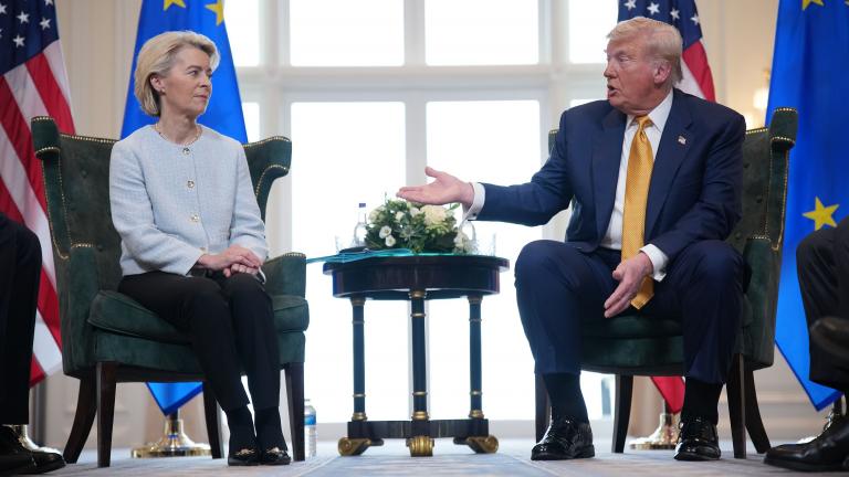 ουρσυολα και τραμπ