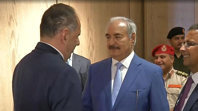 Συνάντηση Γεραπετρίτη - Χαφτάρ: «Μας συνδέει η προσήλωση στο Διεθνές Δίκαιο» - Στο επίκεντρο η οριοθέτηση θαλασσίων ζωνών και μεταναστευτικό