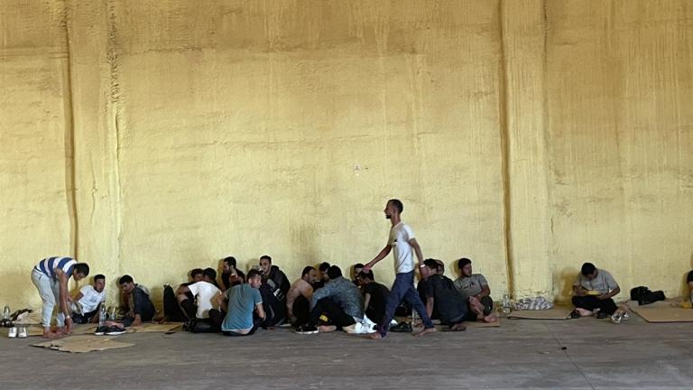 μετανάστες