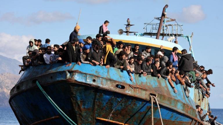 migrants crete 