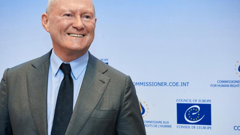 Ο Επίτροπος Ανθρωπίνων Δικαιωμάτων του Συμβουλίου της Ευρώπης ζητεί την καταψήφιση της τροπολογίας για το άσυλο