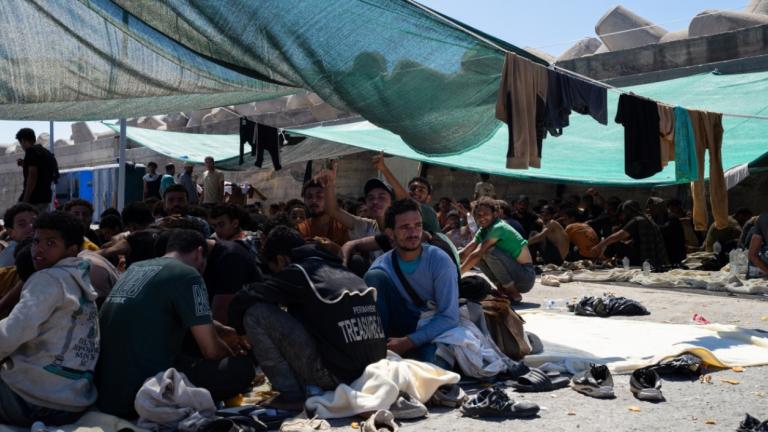 μετανάστες