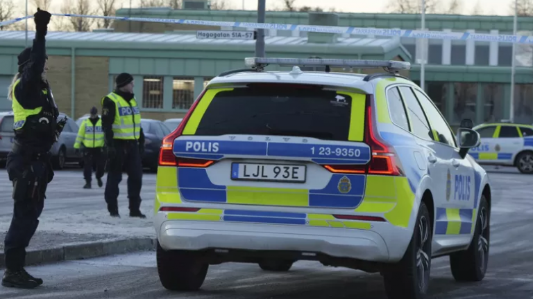 Σουηδία: Αναφορές για τραυματίες σε συμβάν με πυροβολισμούς κοντά σε τέμενος 