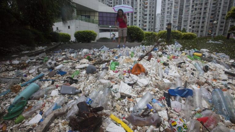 πλαστικα σκουπιδια