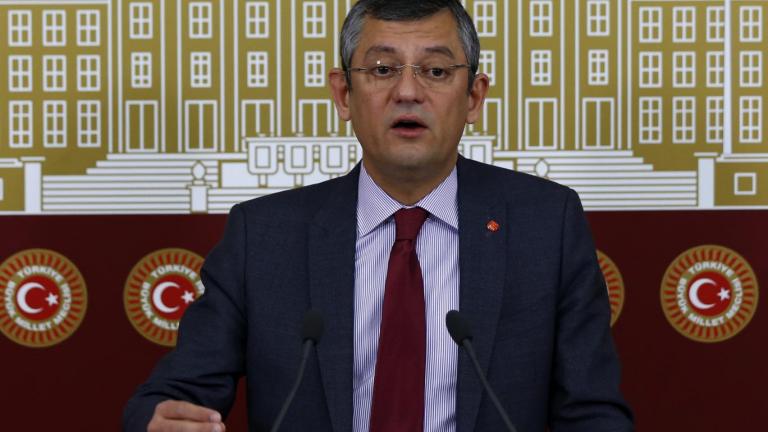 Οζγκιούρ Οζέλ