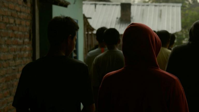 ομαδικη βια