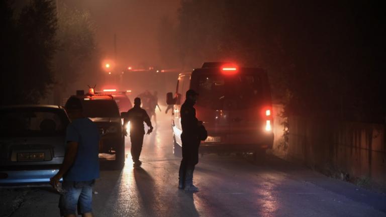 Πυρκαγιές: Δύσκολη νύχτα στην Αχαΐα, μάχη με τις φλόγες στη Χίο – Καλύτερη εικόνα σε Πρέβεζα και Ζάκυνθο