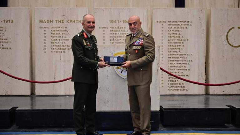 Α/ΓΕΣ Αντιστράτηγος Γ.Κωστίδης: Υποδοχή και συνεργασία με τον Αρχηγό Χερσαίων Δυνάμεων της Ιταλίας στην Αθήνα
