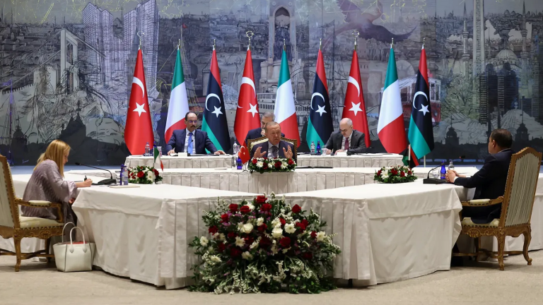 Τι φέρνει η τριμερής Τουρκίας-Ιταλίας-Λιβύης;