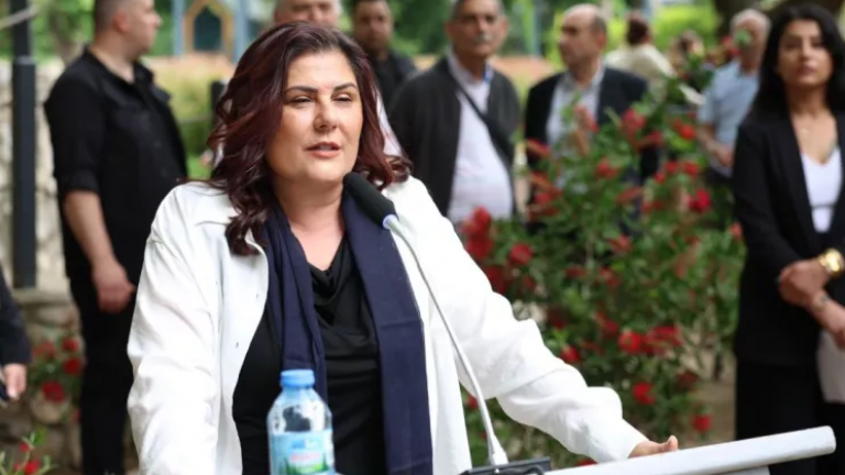 Τουρκία: Δήμαρχος της αντιπολίτευσης εντάσσεται στο κόμμα του Ερντογάν εν μέσω καταστολής