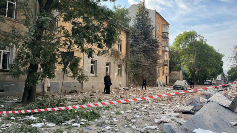 Πάνω από 600 ρωσικά drones κατά της Ουκρανίας – Πυρά Λαβρόφ και Μεντβέντεφ στις εγγυήσεις ασφαλείας