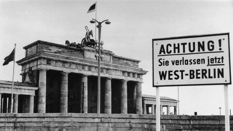 13 Αυγούστου 1961: Ξεκίνησε η κατασκευή του «Τείχους του Αίσχους» στο Βερολίνο!