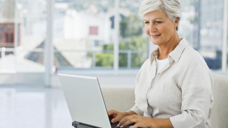 εργαζομενος συνταξιούχος