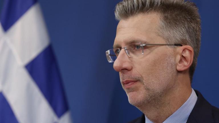 ακης σκέρτσος