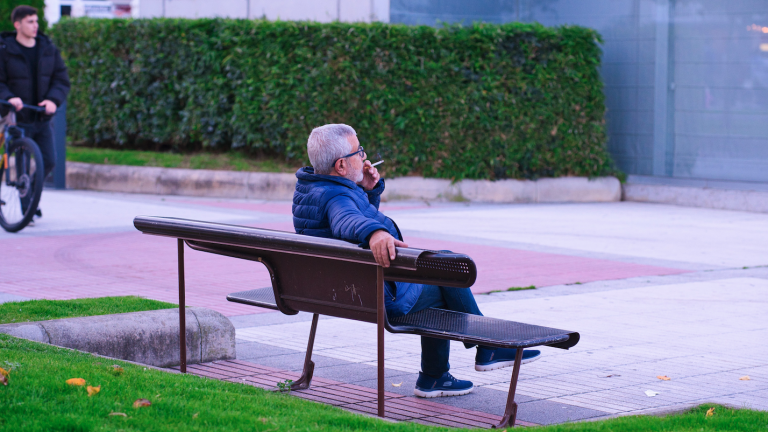 καπνισμα σε εξωτερικο χωρο