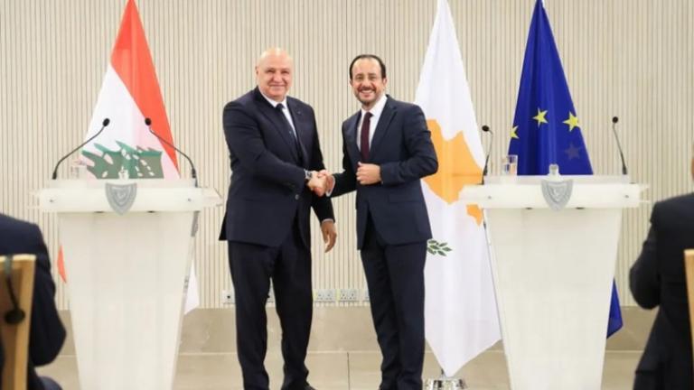 Χριστοδουλίδης, αουν