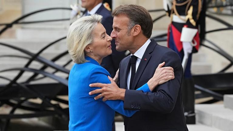 μακρον και ουρσουλα